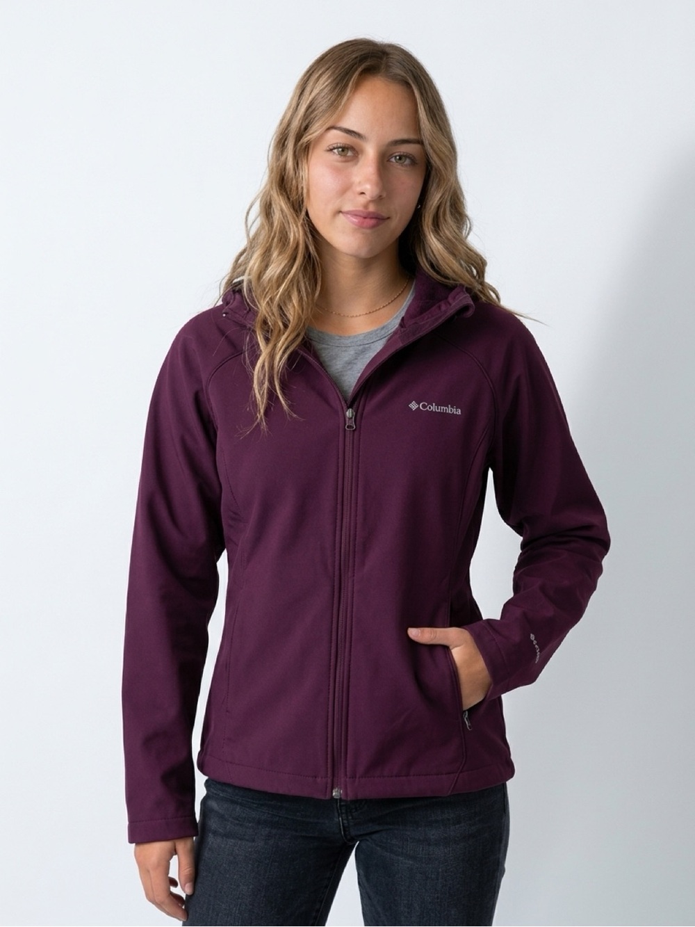 Columbia Women's Hooded Softshell Jacket - Burgundy Plum